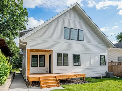 1368 Eleanor Avenue Saint Paul MN 55116
