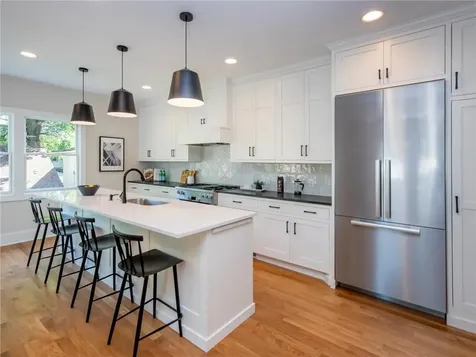 1368 Eleanor Avenue Saint Paul MN 55116