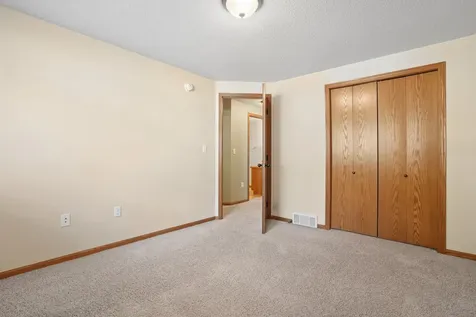 2833 Umber Court S Fargo ND 58104