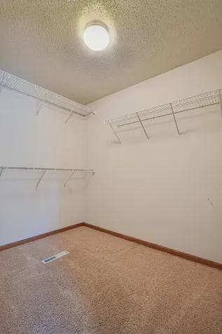 2833 Umber Court S Fargo ND 58104