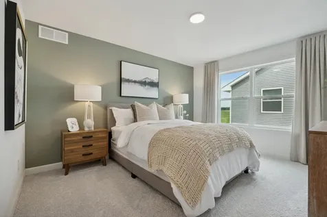 18663 Hythe Lane Lakeville MN 55044