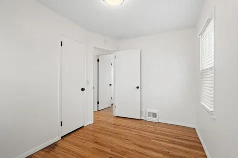 3214 Dupont Avenue N Minneapolis MN 55412