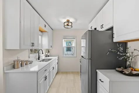 3214 Dupont Avenue N Minneapolis MN 55412