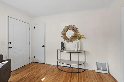 3214 Dupont Avenue N Minneapolis MN 55412