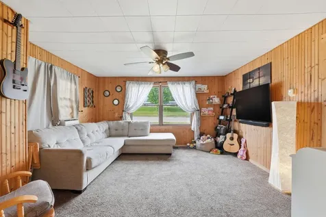 411 W Main Street Osakis MN 56360