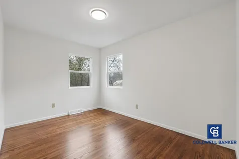 1444 Ames Avenue E Saint Paul MN 55106