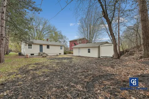1444 Ames Avenue E Saint Paul MN 55106