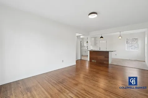 1444 Ames Avenue E Saint Paul MN 55106