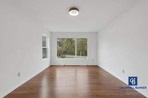 1444 Ames Avenue E Saint Paul MN 55106