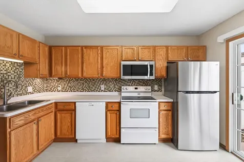 15822 Fleet Trail Apple Valley MN 55124