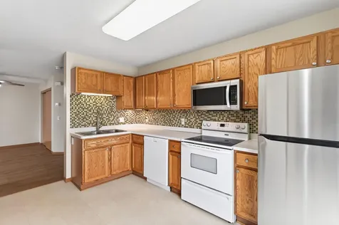 15822 Fleet Trail Apple Valley MN 55124