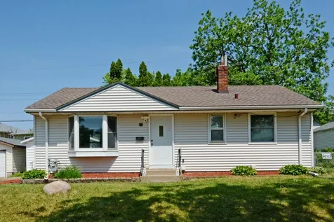 2083 Orange Avenue E Saint Paul MN 55119