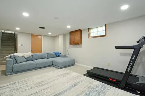 2083 Orange Avenue E Saint Paul MN 55119