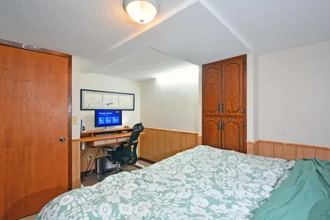 2083 Orange Avenue E Saint Paul MN 55119