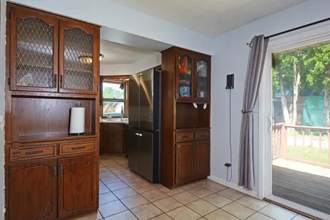 2083 Orange Avenue E Saint Paul MN 55119