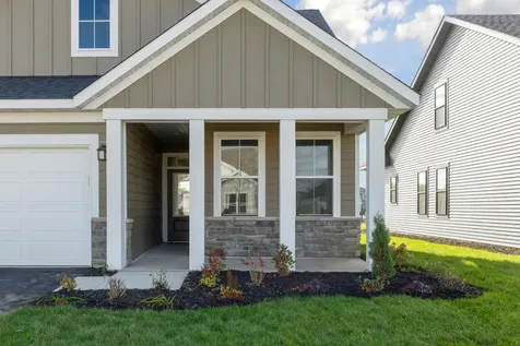 10933 37th Street N Lake Elmo MN 55042