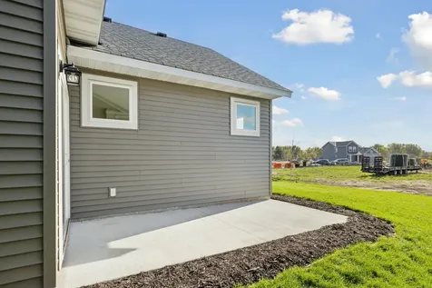 10933 37th Street N Lake Elmo MN 55042