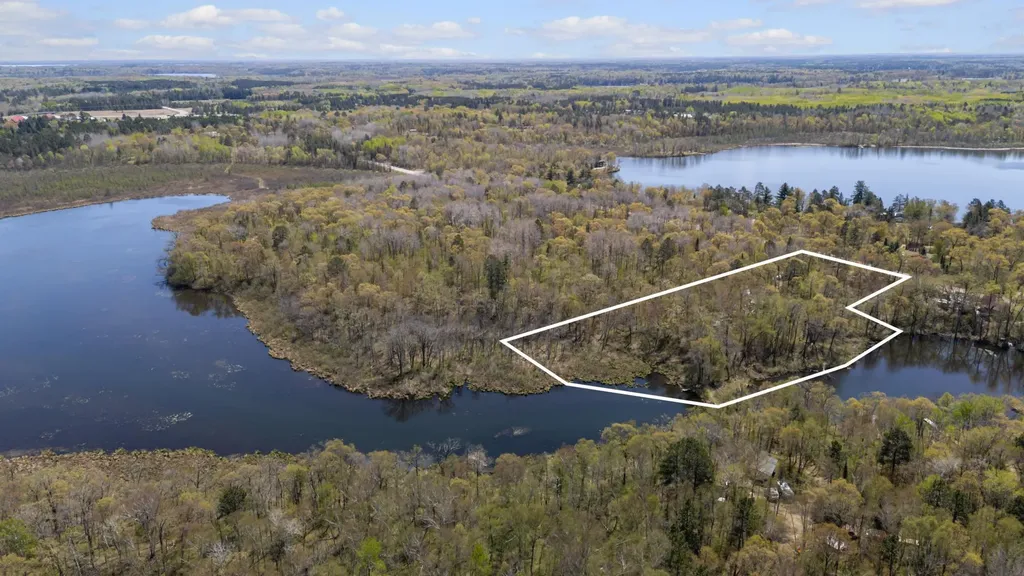 3790 County Road 168 Pequot Lakes MN 56472
