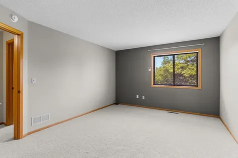5445 Orleans Lane N Plymouth MN 55442