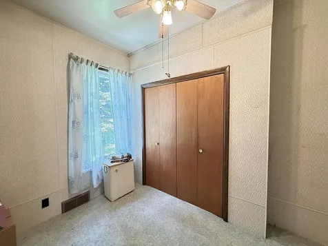 324 E Maple Street Sacred Heart MN 56285