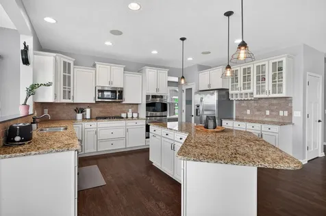 3671 Pointe Pass NW Prior Lake MN 55372