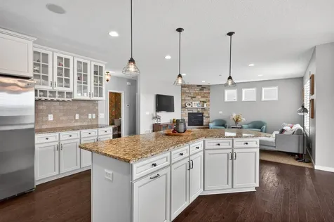 3671 Pointe Pass NW Prior Lake MN 55372