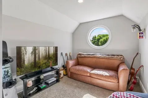 10681 Alameda Avenue Inver Grove Heights MN 55077