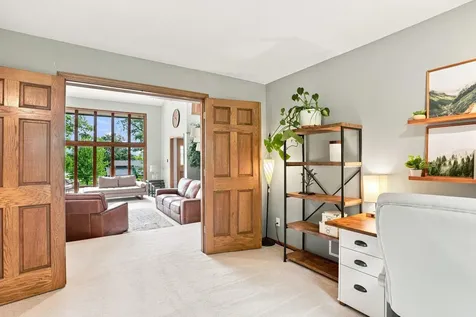 18430 Jasper Court Lakeville MN 55044