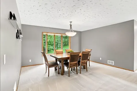 18430 Jasper Court Lakeville MN 55044