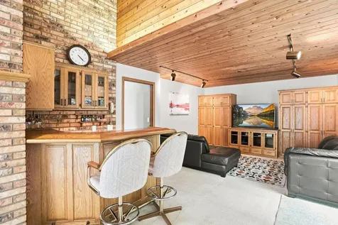 18430 Jasper Court Lakeville MN 55044