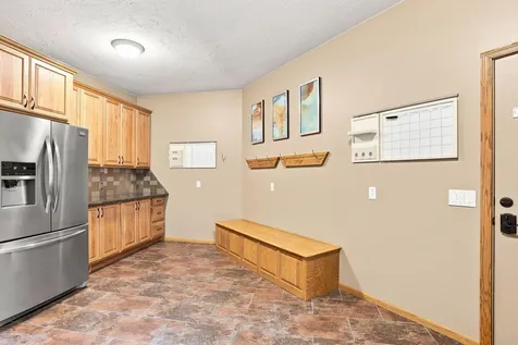 18430 Jasper Court Lakeville MN 55044