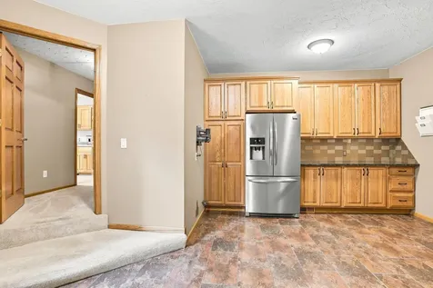 18430 Jasper Court Lakeville MN 55044