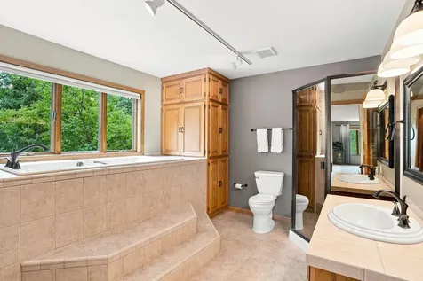 18430 Jasper Court Lakeville MN 55044