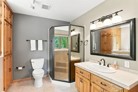 18430 Jasper Court Lakeville MN 55044