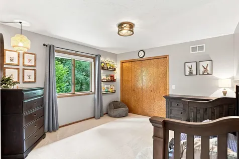 18430 Jasper Court Lakeville MN 55044