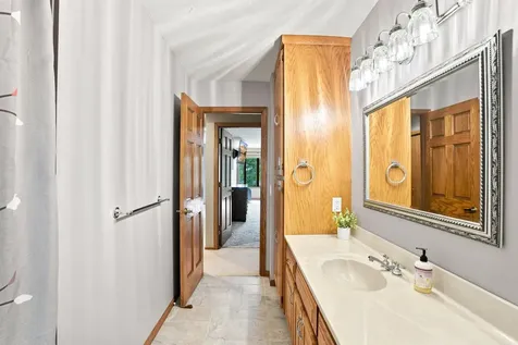 18430 Jasper Court Lakeville MN 55044