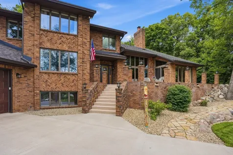 18430 Jasper Court Lakeville MN 55044
