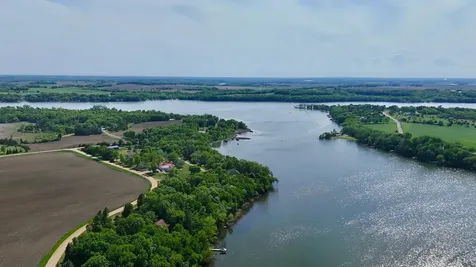 22225 Big Lake Court Richmond MN 56368