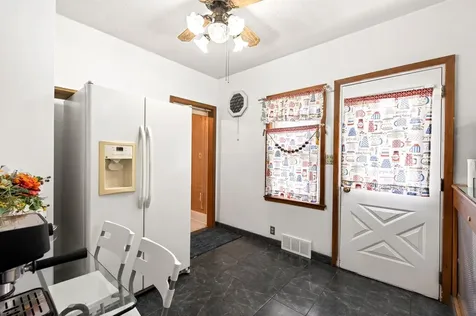 799 Fuller Avenue Saint Paul MN 55104