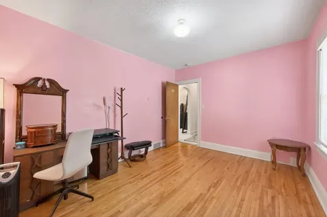 799 Fuller Avenue Saint Paul MN 55104