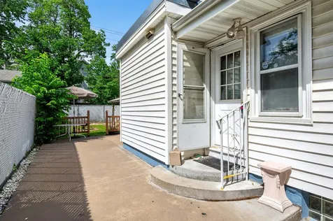 799 Fuller Avenue Saint Paul MN 55104
