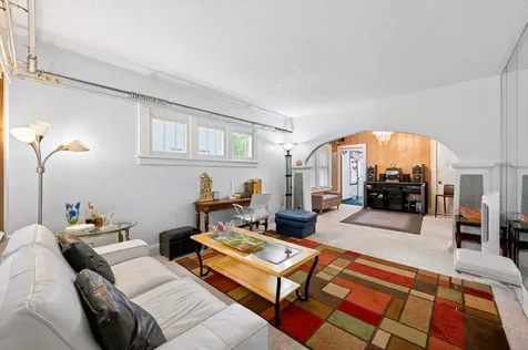 799 Fuller Avenue Saint Paul MN 55104