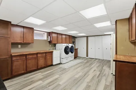 4001 Huntingdon Drive Minnetonka MN 55305