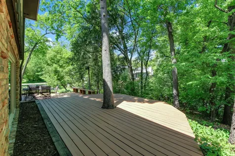 4001 Huntingdon Drive Minnetonka MN 55305