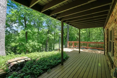 4001 Huntingdon Drive Minnetonka MN 55305