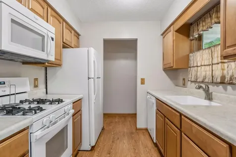 10502 Lancaster Lane N Maple Grove MN 55369