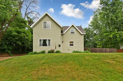 319 Adams Avenue NW Owatonna MN 55060
