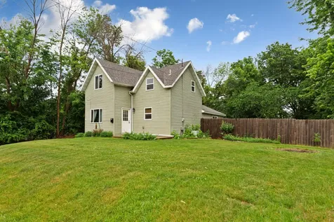 319 Adams Avenue NW Owatonna MN 55060