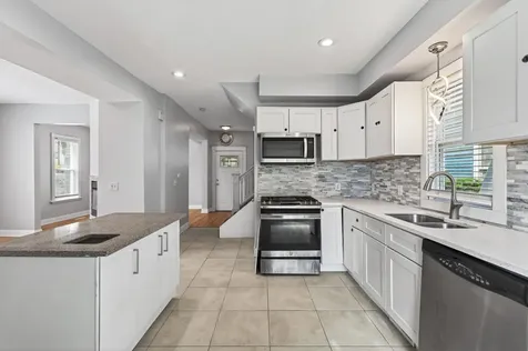 3435 Elliot Avenue Minneapolis MN 55407