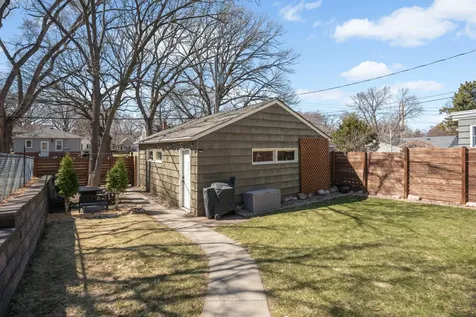 2712 Hampshire Avenue S Saint Louis Park MN 55426